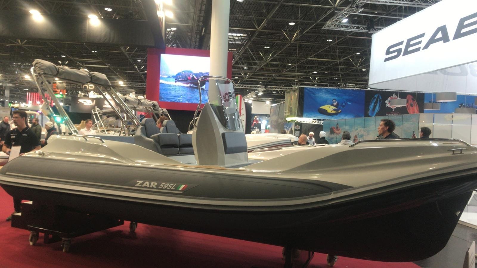 Boats Group Boot Duesseldorf Fuarına.